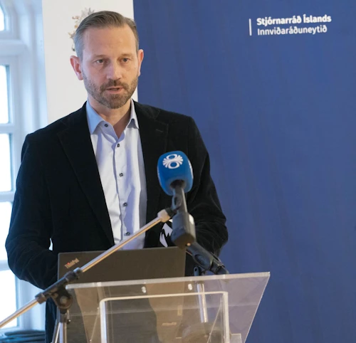 Einar Þorsteinsson borgarstjóri