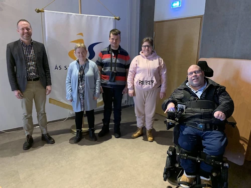 Það var tekið vel á móti Guðmundi Inga Guðbrandssyni, félags- og vinnumarkaðsráðherra, hjá Ás. 
