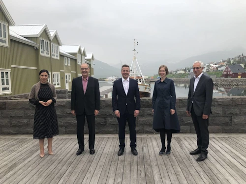 EFTA-ráðherrarnir ásamt Henri Getaz, framkvæmdastjóra EFTA
