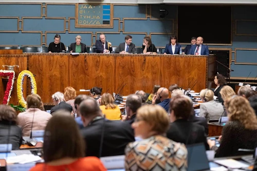 Guðmundur Ingi Guðbrandsson sat ásamt hinum norrænu samstarfsráðherrunum fyrir svörum á þingi Norðurlandaráðs í dag. 