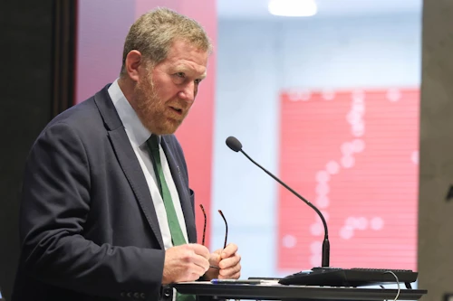 Michael Kingston, ráðgjafi Alþjóðasiglingamálastofnunarinnar (IMO)
