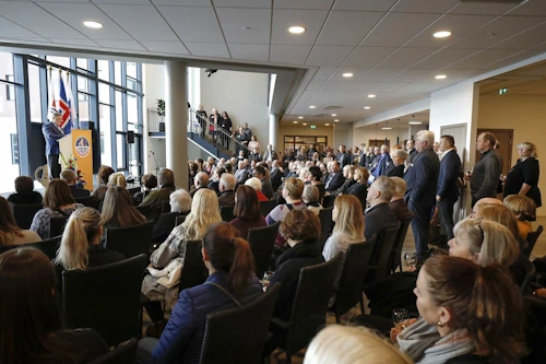 Fjölmenni við vígslu hjúkrunarheimilisins
