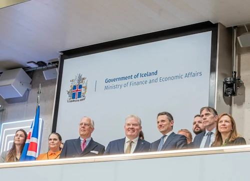 Ráðherra við opnun kauphallarinnar í morgun. Mynd/LSEG