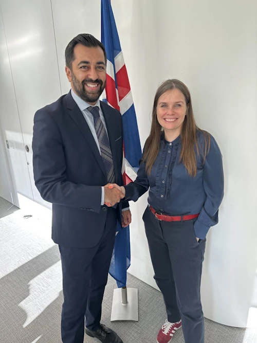 Katrín Jakobsdóttir forsætisráðherra og Humza Yousaf, fyrsti ráðherra skosku heimastjórnarinnar.
