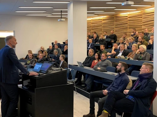 Fjölmargir sóttu kynningarfund vegna útboðsins.