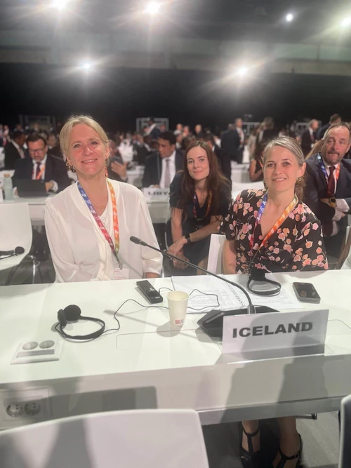 Þorgerður Katrín Gunnarsdóttir utanríkisráðherra, Ingileif Friðriksdóttir, aðstoðarmaður ráðherra, og Þórarinna Söebech, deildarstjóri á þróunarsamvinnuskrifstofu utanríkisráðuneytisins.