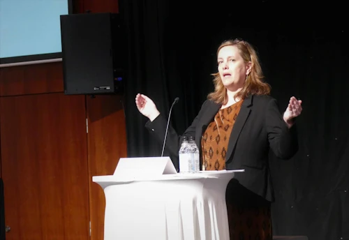 Svandís Svavarsdóttir heilbrigðisráðherra