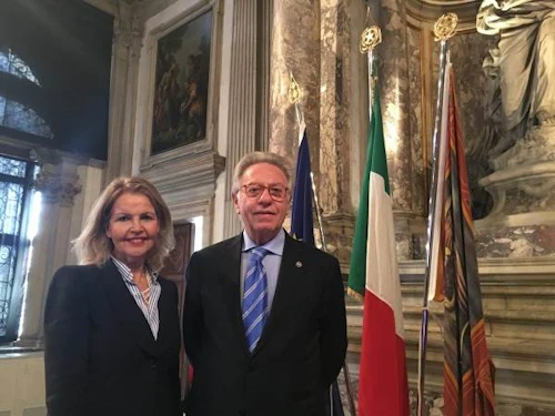dr.  Herdís Kjerulf Þorgeirsdóttir og Gianni Buquicchio