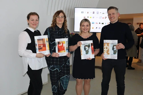 Kristrún Heiða Hauksdóttir, sérfræðingur hjá menningar- og viðskiptaráðuneytinu, Lilja Alfreðsdóttir, menningar- og viðskiptaráðherra, Halla Helgadóttir, framkvæmdastjóri Miðstöðvar hönnunar og arkitektúrs og Arnar Fells Gunnarsson, annar útlitshönnuður stefnunnar.   