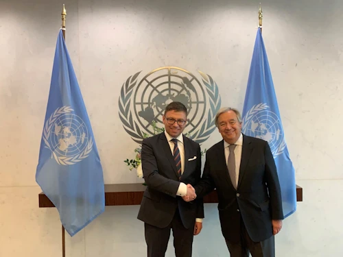 Jörundur Valtýsson fastafulltrúi Íslands og António Guterres aðalframkvæmdastjóri Sameinuðu þjóðanna