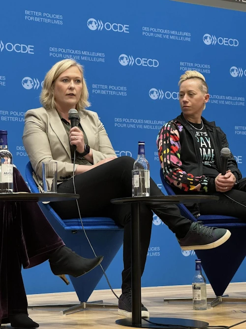 Þóra Helgadóttir, fyrrum landsliðskona í knattspyrnu tók þátt í pallborðsumræðum