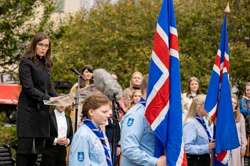 Katrín Jakobsdóttir forsætisráðherra flytur ávarp á Austurvelli 17. júní 2021
