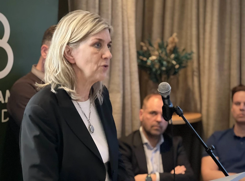 Tæplega 700 gestir mættu á fundaröð atvinnuvegaráðherra og Bændasamtakanna,  „Frá áskorunum til lausna“