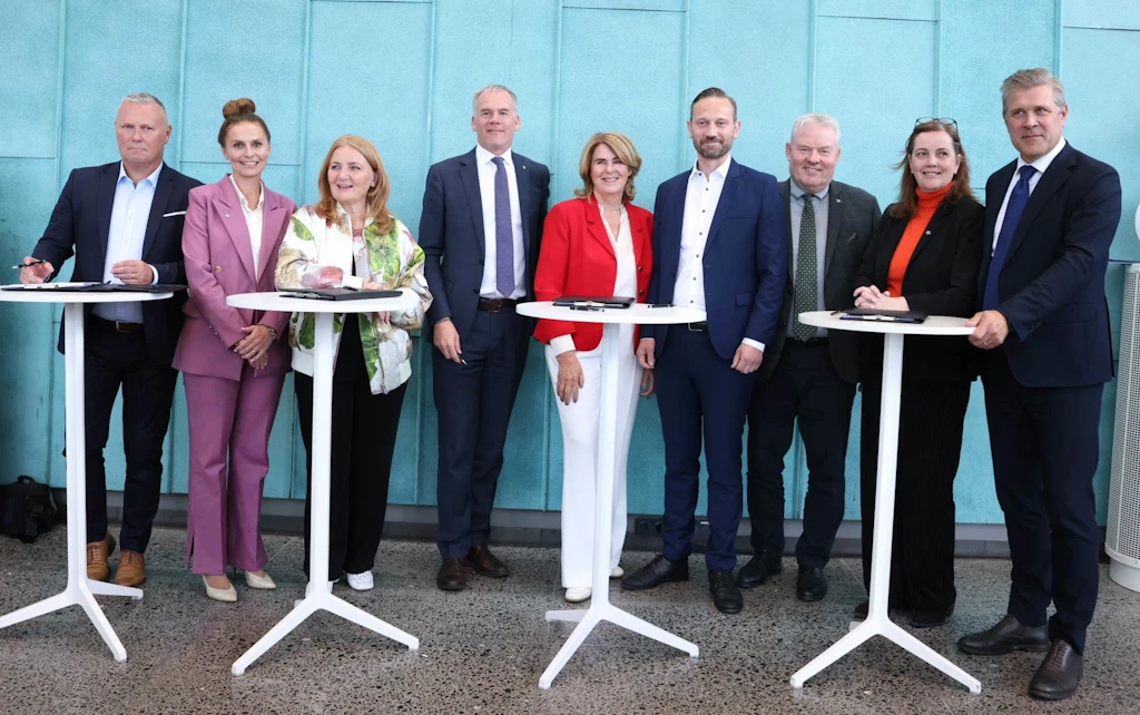 {image.Description}