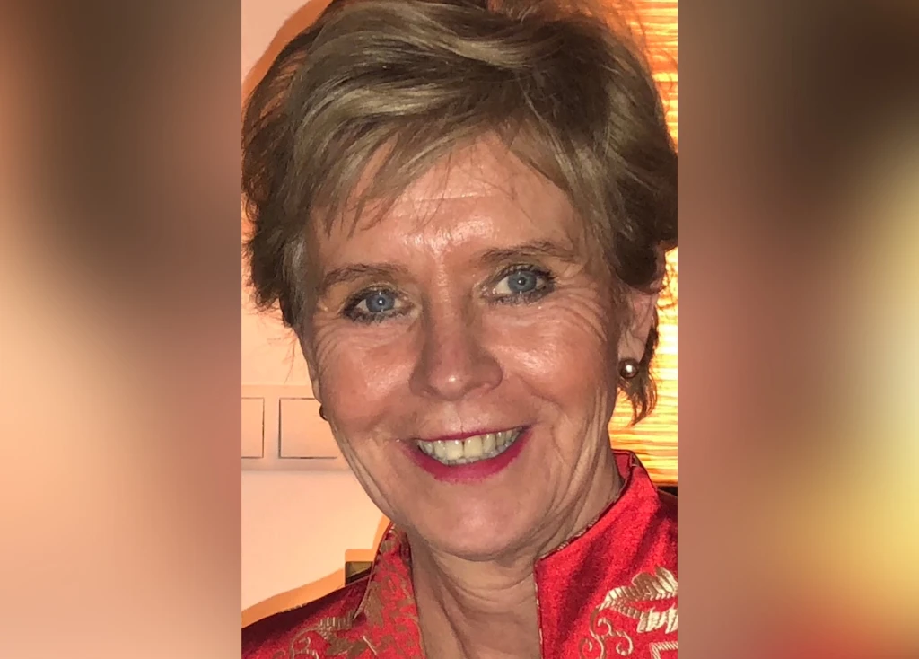 {image.Description}
