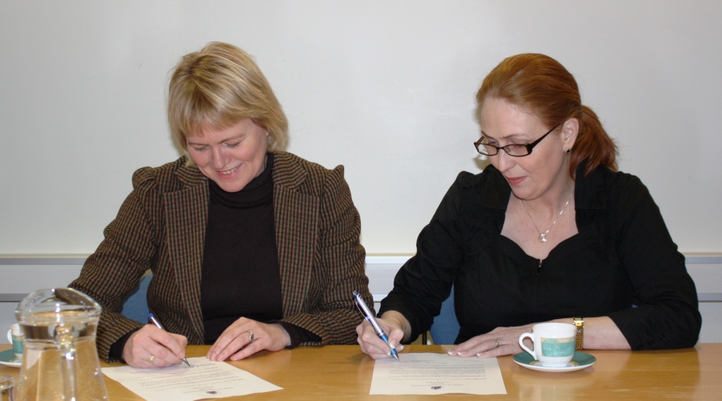 Ráðherra og Sandra D. Gunnarsdóttir, form. stj. Vaxtarsamnings Suðurlands