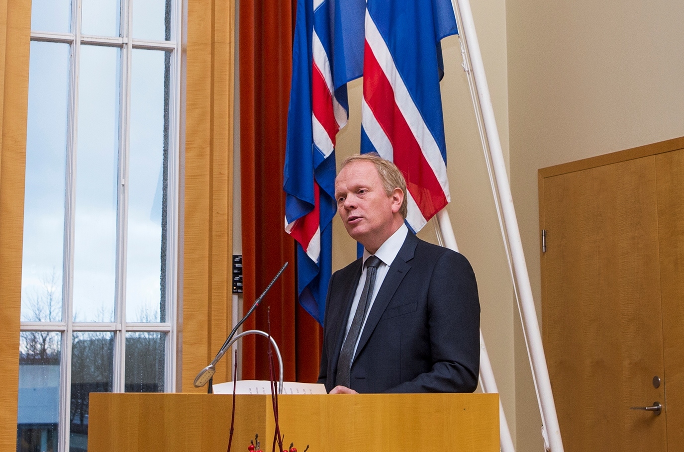 Illugi Gunnarsson Hátíð nýdoktora 1. des. 2014