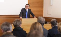Kristján Þór Júlíusson, heilbrigðisráðherra Kristján Þór Júlíusson, heilbrigðisráðherra